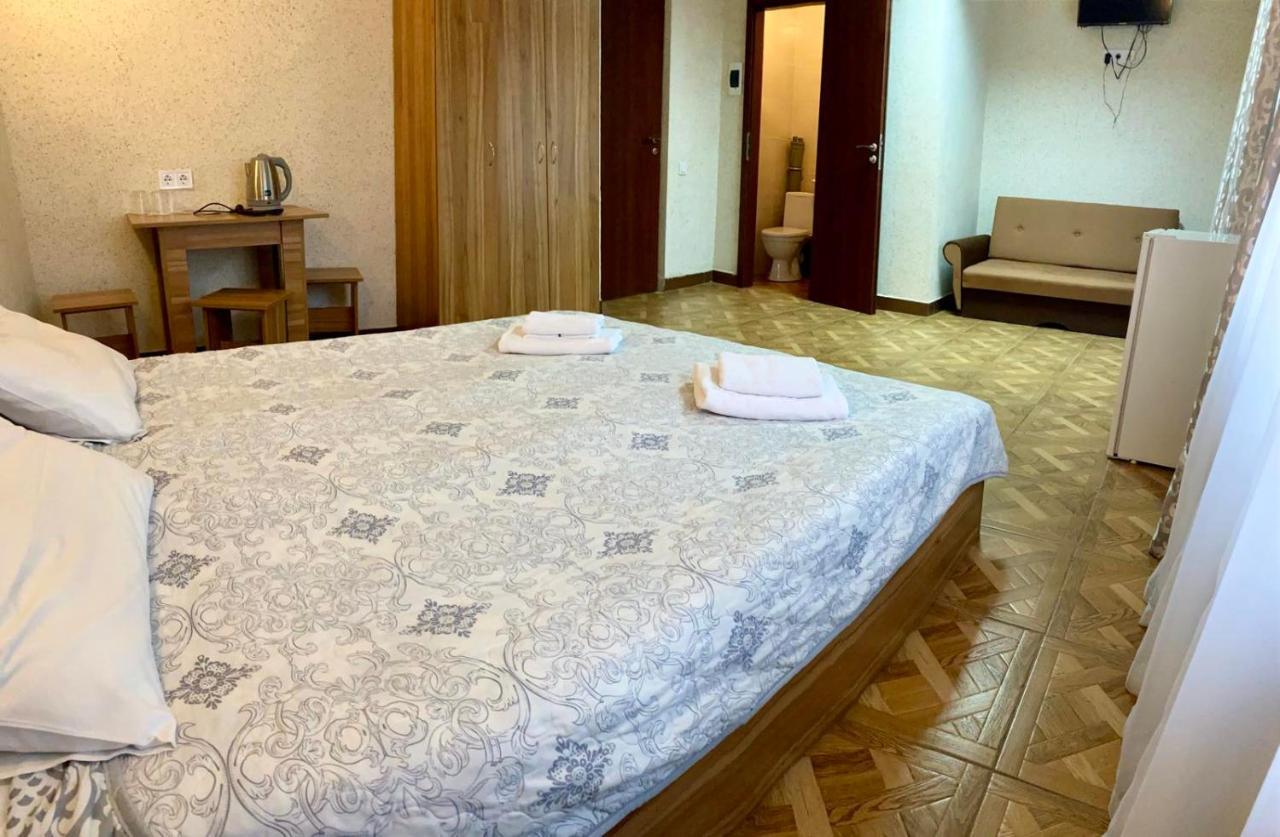 Zelenyi Kampus Hotel Odesa Exterior photo