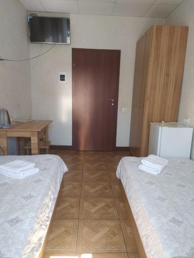 Zelenyi Kampus Hotel Odesa Exterior photo