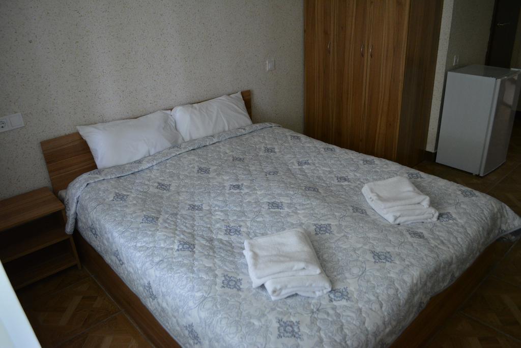 Zelenyi Kampus Hotel Odesa Exterior photo