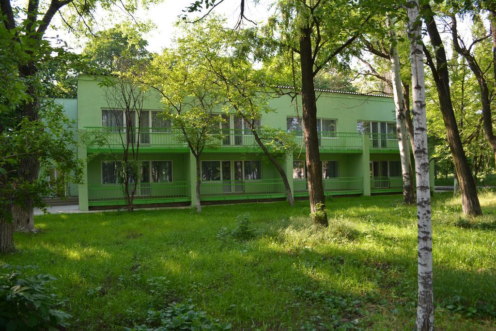 Zelenyi Kampus Hotel Odesa Exterior photo